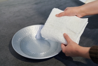 飲み物や食べ物の汚れ