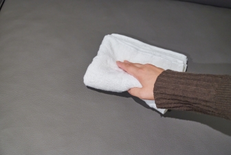 飲み物や食べ物の汚れ