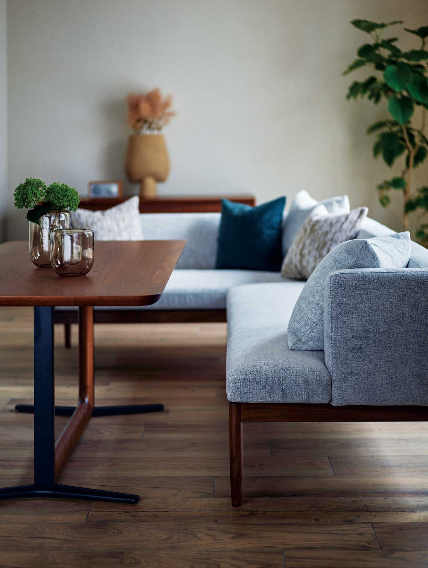 ECELA｜DINING TABLE｜PRODUCTS｜国産家具メーカー HUKLA｜日本