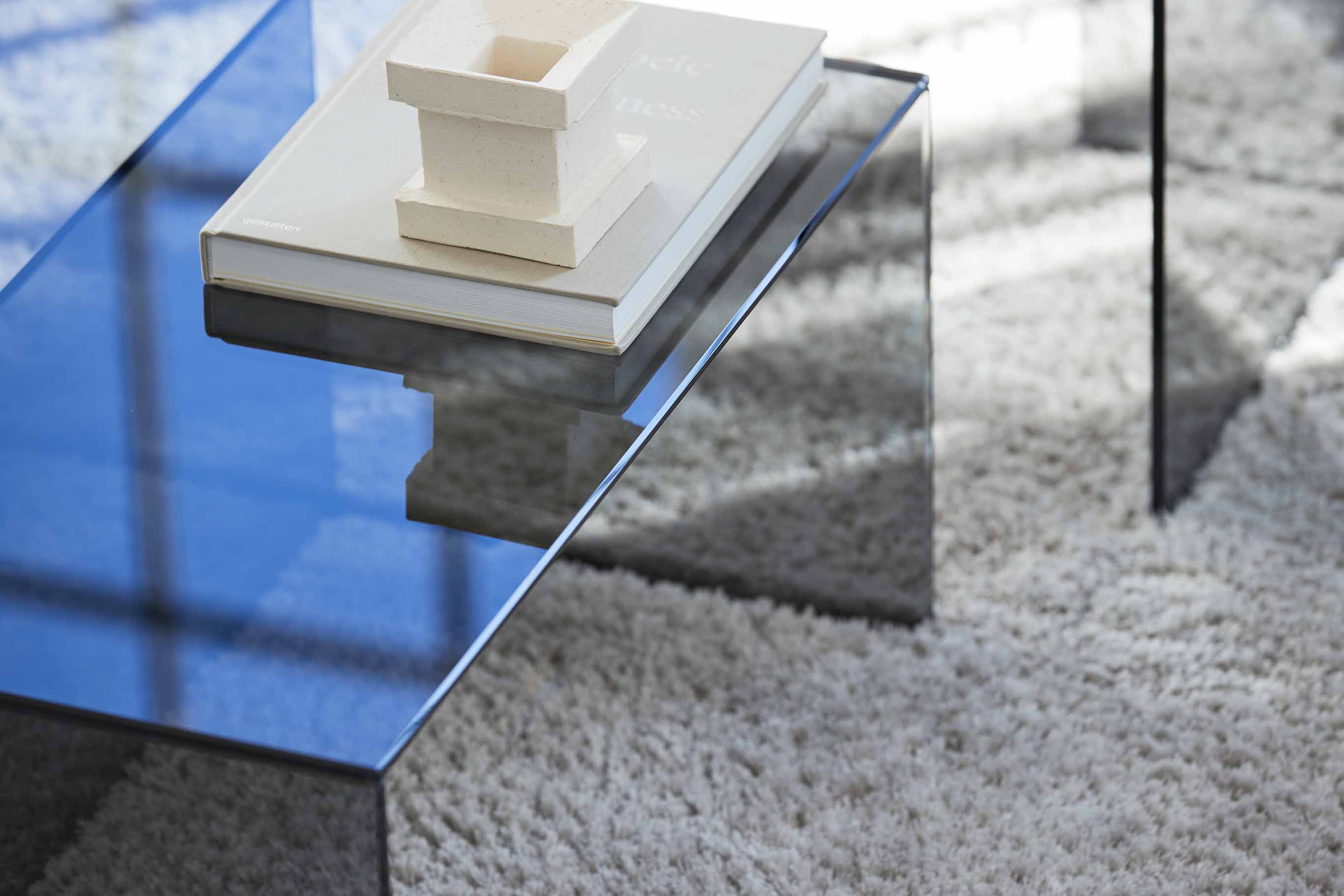 12/20 迄の出品　お値下げしました　新品同様　日本フクラ　 コーヒーテーブル LIVING TABLE｜PRODUCTS｜国産家具メーカー HUKLA｜日本フクラ