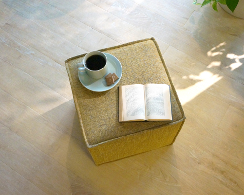 ◆LK99◆美品◆HUKLA フクラ◆オアシス◆スツール オットマン◆足置き◆サイドチェア◆リビング ラウンジ◆スタイリッシュモダン◆10万 HUKLA⁄フクラ｜コンフォートQ｜阪急百貨店のインテリアショップ